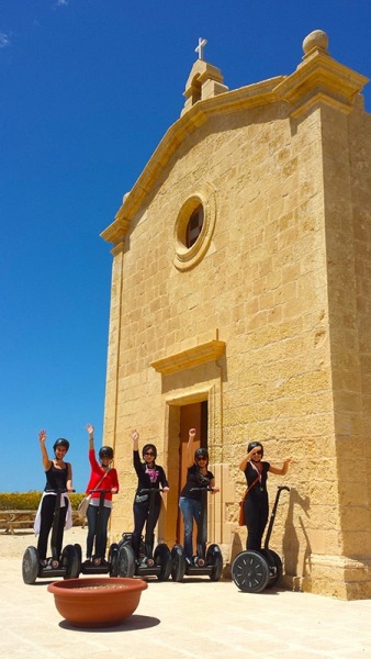 San Dimitri Area, Għarb Tour