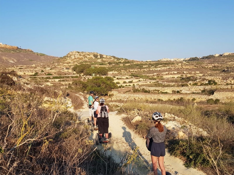 San Dimitri Area, Għarb Tour